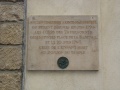Rue Saint-Bernard Eglise Sainte-Marguerite - Plaque commemoratrice.jpg